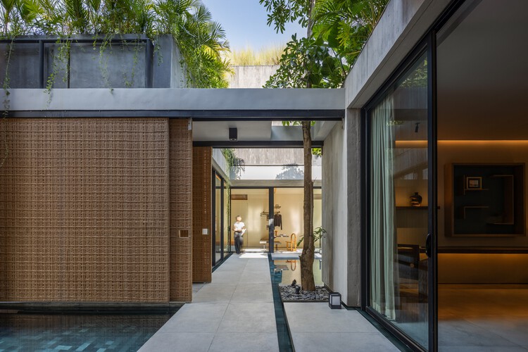 Villa 3+2+1 / K-Thengono Design Studio - Imagen 11 de 30