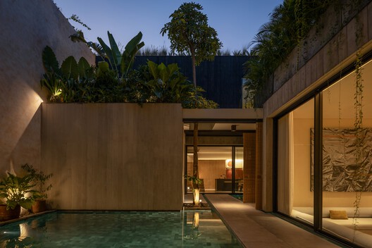 3+2+1 Villa / K-Thengono Design Studio 3+2+1 Villa / K-Thengono Design Studio - Exterior Photography, Courtyard