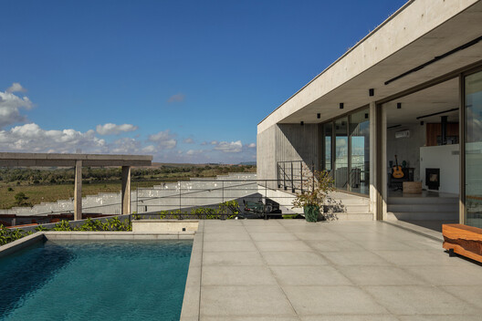 Casa Kûara / Obra Arquitetos + NNArq - Imagen 10 de 23