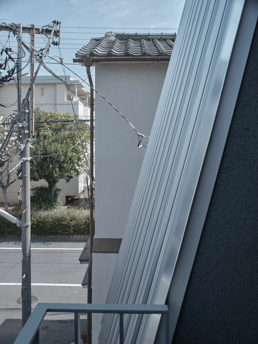 House 14° / Akaike Kazuhito Architect & Associates House 14° / Akaike Kazuhito Architect & Associates - Image 6 of 13