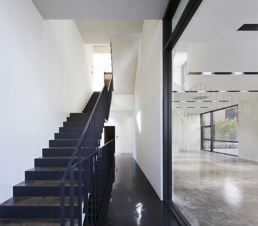 Triplet Code Sinsa Neighborhood Facility / L'EAU design Triplet Code Sinsa Neighborhood Facility / L'EAU design - Image 8 of 29