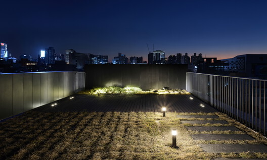 Triplet Code Sinsa Neighborhood Facility / L'EAU design Triplet Code Sinsa Neighborhood Facility / L'EAU design - Image 29 of 29