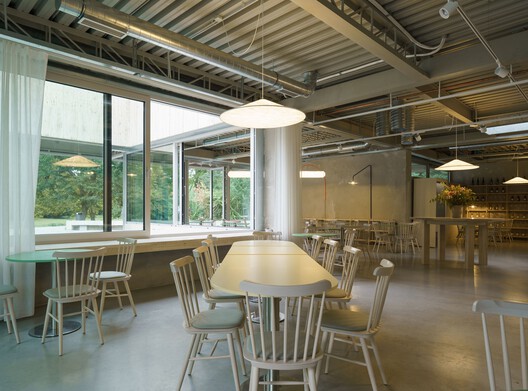 Bistro Ferdinand / Grau Architects + studeny architects + Peter Stec - Interior Photography, Dining room, Lighting, Chair, Table, Glass
