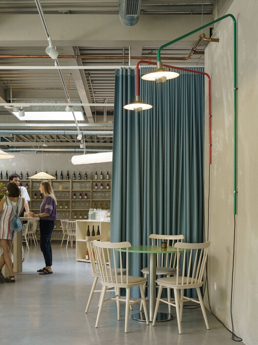 Bistro Ferdinand / Grau Architects + studeny architects + Peter Stec - Interior Photography