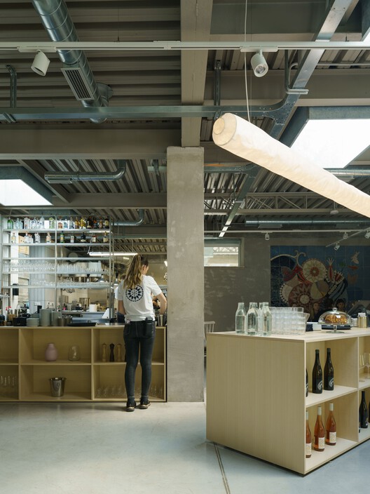 Bistro Ferdinand / Grau Architects + studeny architects + Peter Stec - Interior Photography, Kitchen