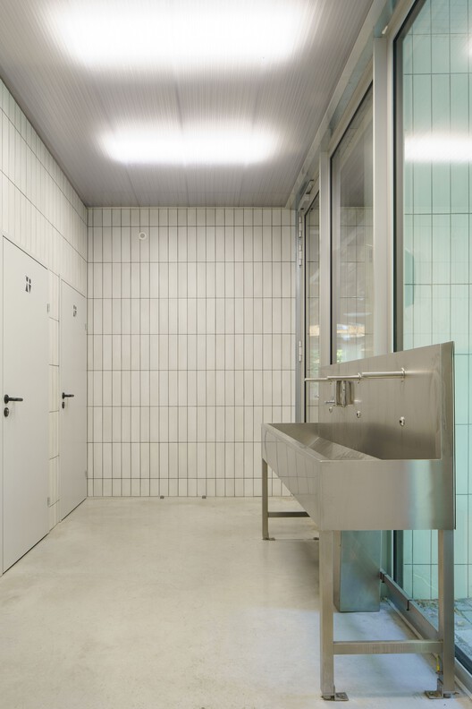 Bistro Ferdinand / Grau Architects + studeny architects + Peter Stec - Image 32 of 42