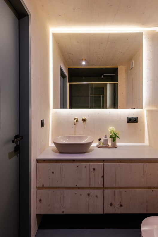 Monolith Lodge / Pyxis Nautica + Hello Wood - Interior Photography, Bathroom, Wood, Lighting, Sink