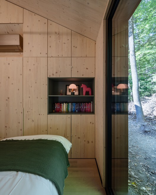 Monolith Lodge / Pyxis Nautica + Hello Wood - Interior Photography, Bedroom, Wood