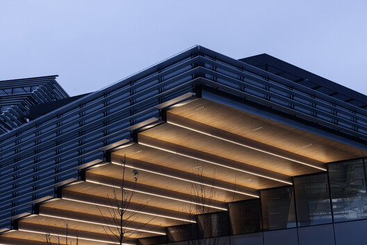 Lagunen II Shopping Center / BIOSIS - Image 6 of 32