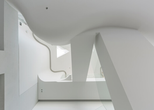 HO-UN House / IROJE KHM Architects - Image 18 of 40