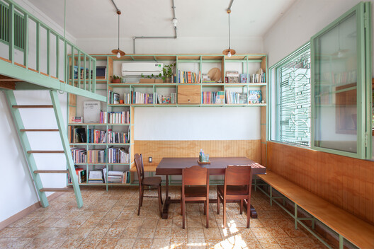 Tempo Nexus Library / k59 atelier - Interior Photography, Closet, Wood, Shelving, Table, Lighting, Chair