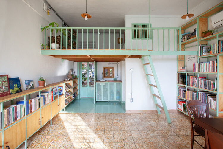 Tempo Nexus Library / k59 atelier - Interior Photography, Adaptive Reuse, Lighting, Chair