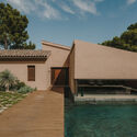 Mallorca Villa / Holzrausch - Exterior Photography, Interior Design, Courtyard