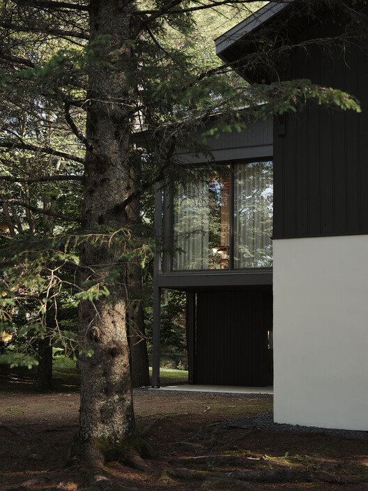 Casa Residencia Saint-Ferréol / Jérôme Lapierre Arquitecto - Fotografía Exterior, Madera, Bosque
