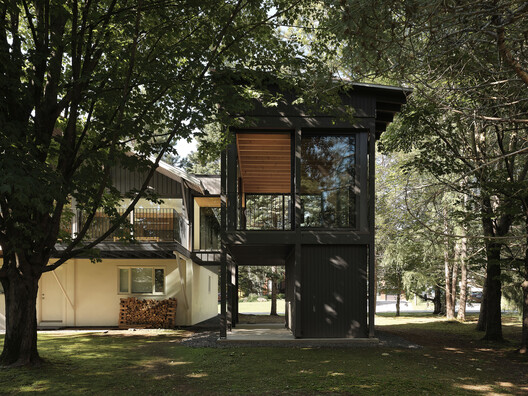 Saint-Ferréol Résidence / Jérôme Lapierre Architecte