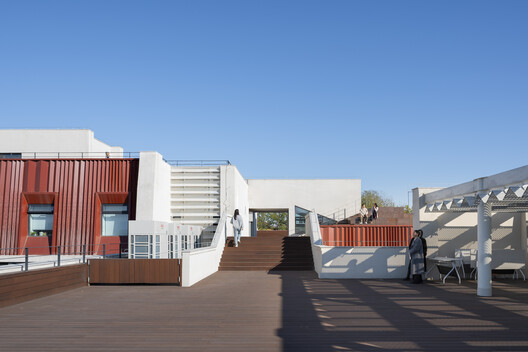 清华大学万科公共卫生与健康学院 / 王辉 | 都市实践 清华大学万科公共卫生与健康学院 / 王辉 | 都市实践 - 20 的图像 39