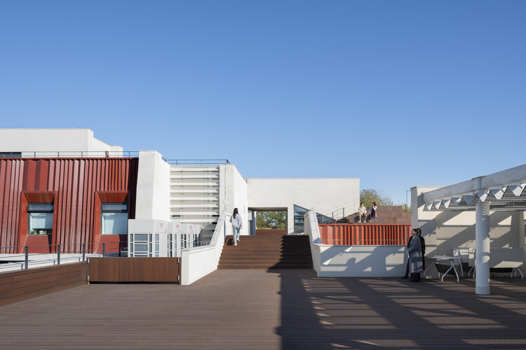 清华大学万科公共卫生与健康学院 / 王辉 | 都市实践 - 20 的图像 39