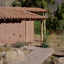 Quincho Bernarda / Taller MACAA (Misión de Arquitectura, Construcción y Arte en los Andes) - Centro Comunitario