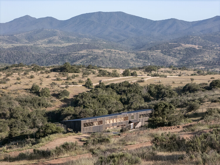 The 100 Best Latin American Houses of 2025 - Image 88 of 102