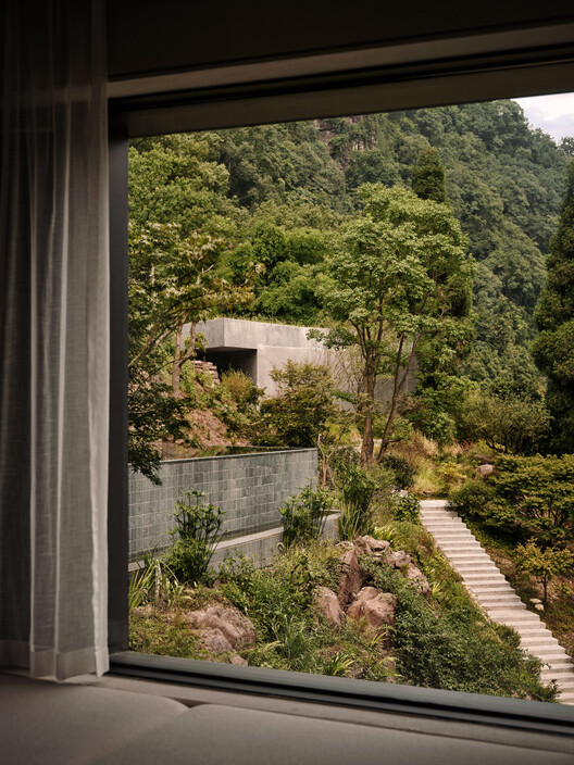 ZOLAND·Emei, Resort  / Studio J. Bridgland - Exterior Photography