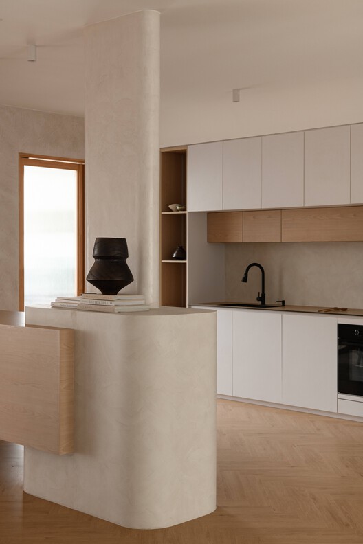 Sorairo Apartment / J HOUS STUDIO - Interior Photography, Kitchen, Wood, Chair, Countertop