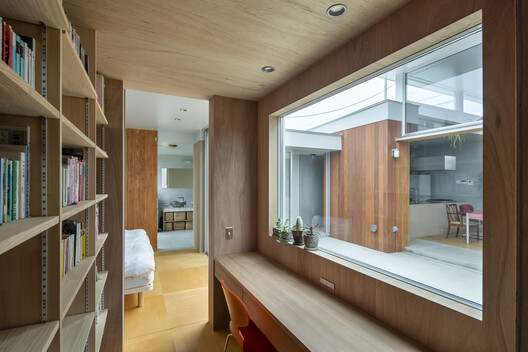 House in Sano / Hidekazu Kishi Architects - Interior Photography, Bathroom, Wood, Shelving, Glass, Chair
