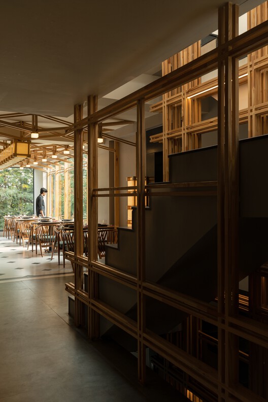 Osaka Pan Asian Restuarant / Fellow Yellow Design Studio - Image 11 of 20