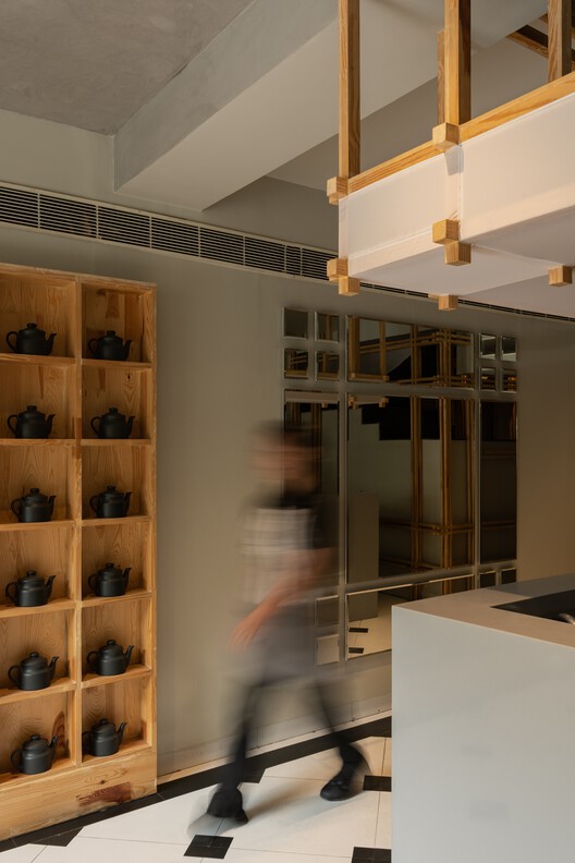 Osaka Pan Asian Restuarant / Fellow Yellow Design Studio - Interior Photography, Kitchen, Wood, Lighting, Glass