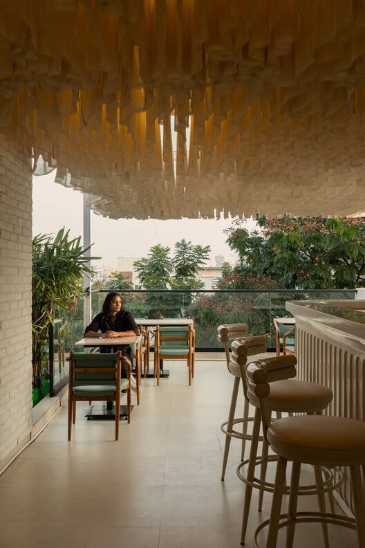 Osaka Pan Asian Restuarant / Fellow Yellow Design Studio - Interior Photography, Dining room, Chair