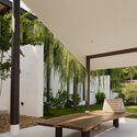 Verdure Villa / Vessu Collaboration - Houses