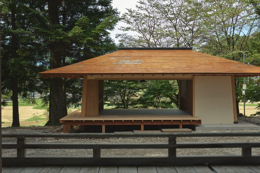 The Shrine Office / Sobokuya Inc. + PRIVATE Architect Studio The Shrine Office / Sobokuya Inc. + PRIVATE Architect Studio - Image 1 of 15