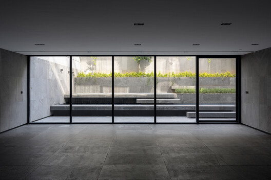 Residential NO. 18 / FAAM Office - Image 4 of 34