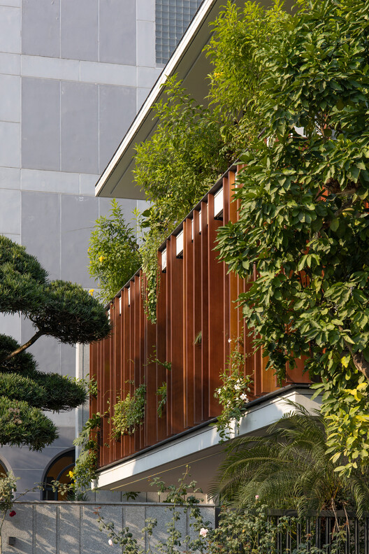 Tropical House 2 / ARO studio - Image 10 of 24