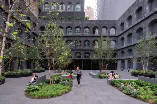 130 William High-Rise Residential Tower  / Adjaye Associates