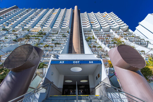 Wohnpark Alterlaa: Vienna’s Monumental Vision for Everyday Life Wohnpark Alterlaa: Vienna’s Monumental Vision for Everyday Life - Image 7 of 33