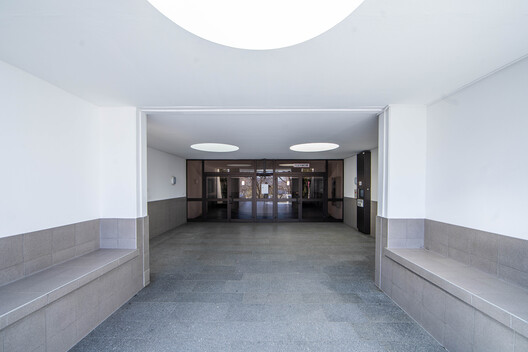 Wohnpark Alterlaa: Vienna’s Monumental Vision for Everyday Life Wohnpark Alterlaa: Vienna’s Monumental Vision for Everyday Life - Image 26 of 33