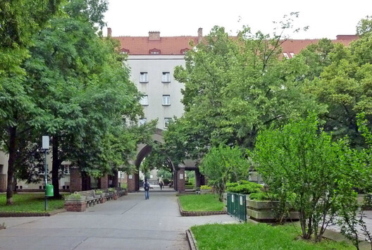 Wohnpark Alterlaa: Vienna’s Monumental Vision for Everyday Life Wohnpark Alterlaa: Vienna’s Monumental Vision for Everyday Life - Image 32 of 33