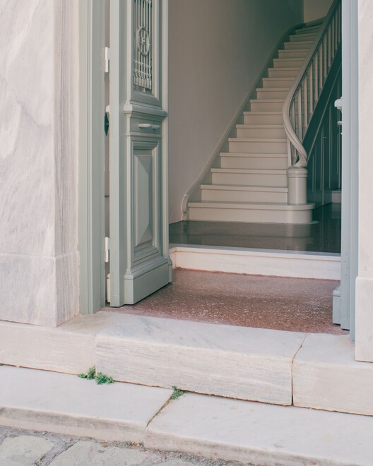 Plaka House / Local Local - Image 6 of 30