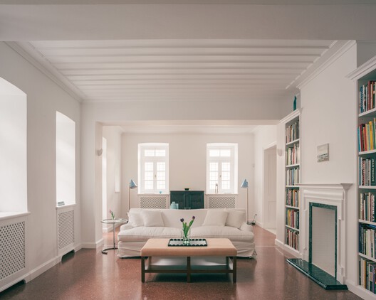 Plaka House / Local Local