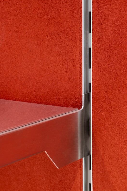 Plan C Frame Flagship Store / (ab)NORMAL + APRIL - Imagem 16 de 24