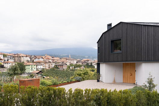 Hometown House / MoDusArchitects - Image 15 of 56