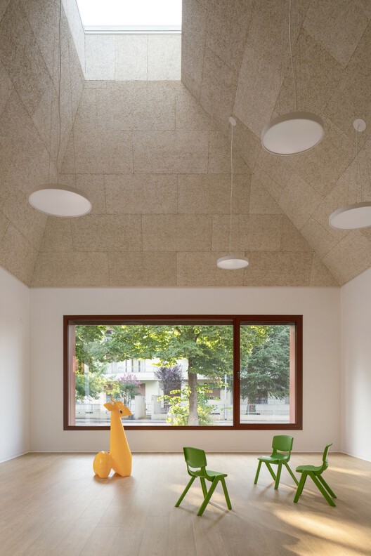 Jardín infantil Kinder Rain / AACM - Atelier Architettura Chinello Morandi - Fotografía interior, Madera