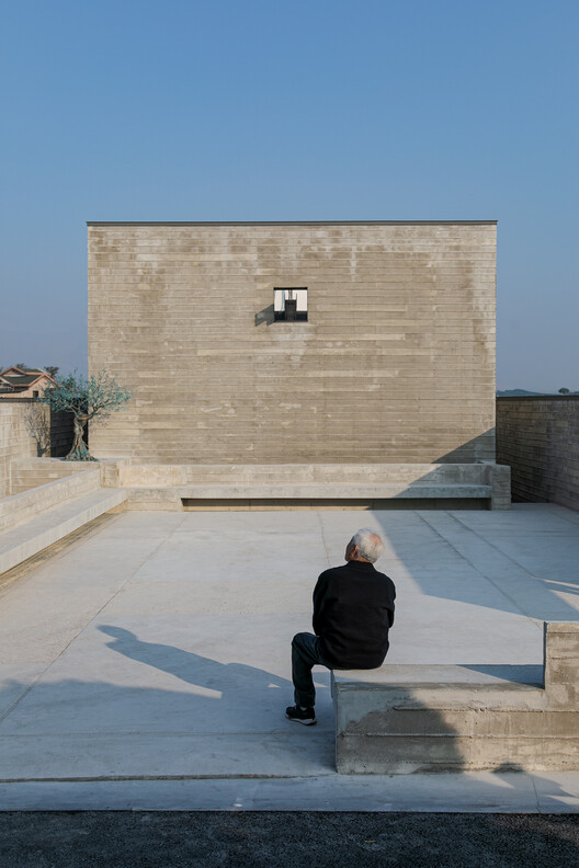 Wanqing Martyrs Memorial Church/AEV Architectures + TONN Architectural Office - fotografía exterior, hormigón