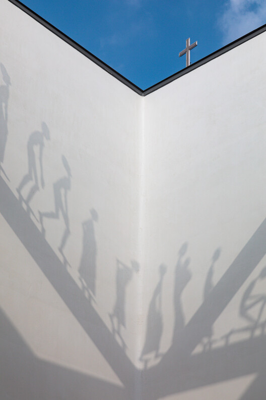 Mangyeong Church Martyrs Memorial / AEV Architectures + TONN architects - Image 16 of 27