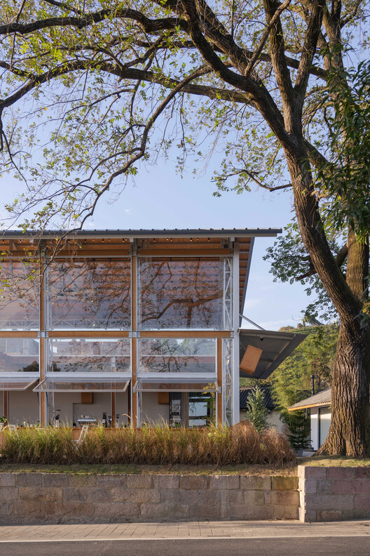 new 33 coffee / Hill Architecture - Exterior Photography