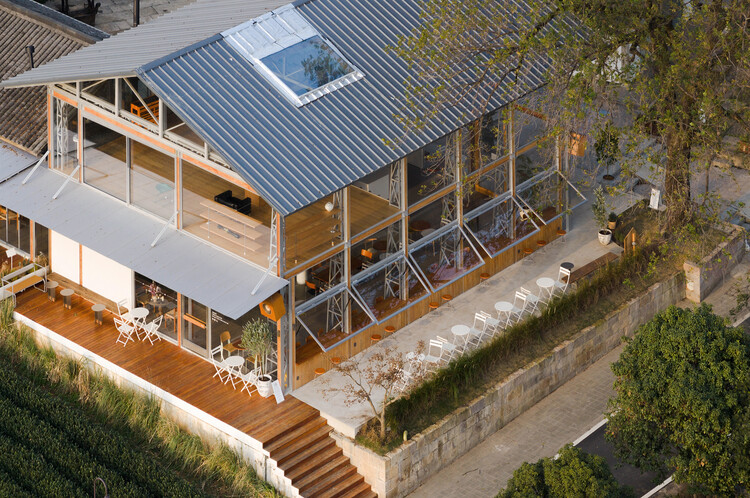 Cafeteria New 33 / Hill Architecture - Imagem 10 de 35