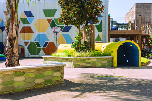 Smallx20: Twenty Years of Community Engaged Design in New Orleans Smallx20: Twenty Years of Community Engaged Design in New Orleans - Image 3 of 4