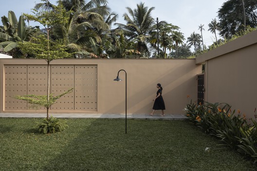 Corridor House 2.0 / i2a Architects Studio - Exterior Photography