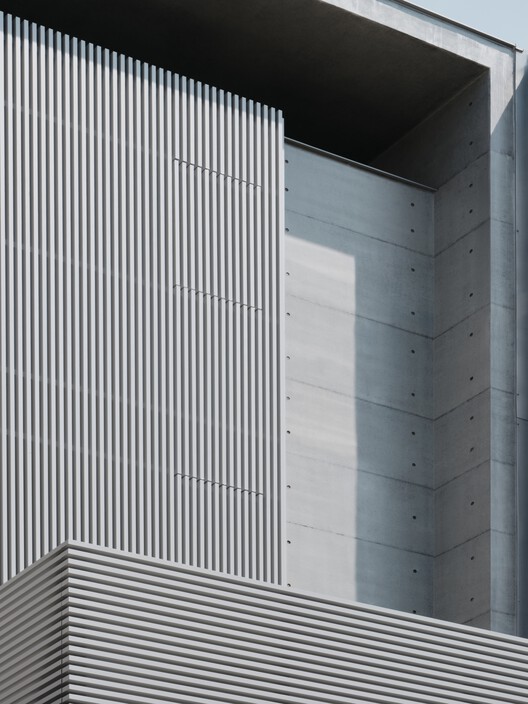 House Kuo / zuso studio - Image 7 of 35