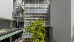 LÁ-SÁCH House / Atelier tho.A